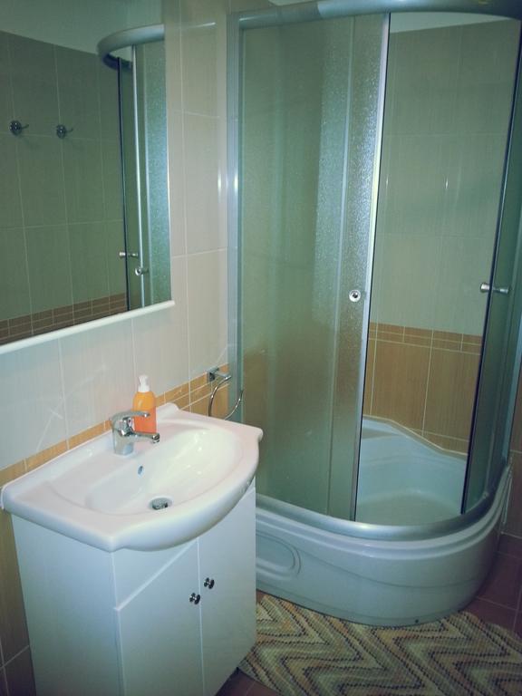 Appartement Studio Apartman Kamelija à Opatija Extérieur photo